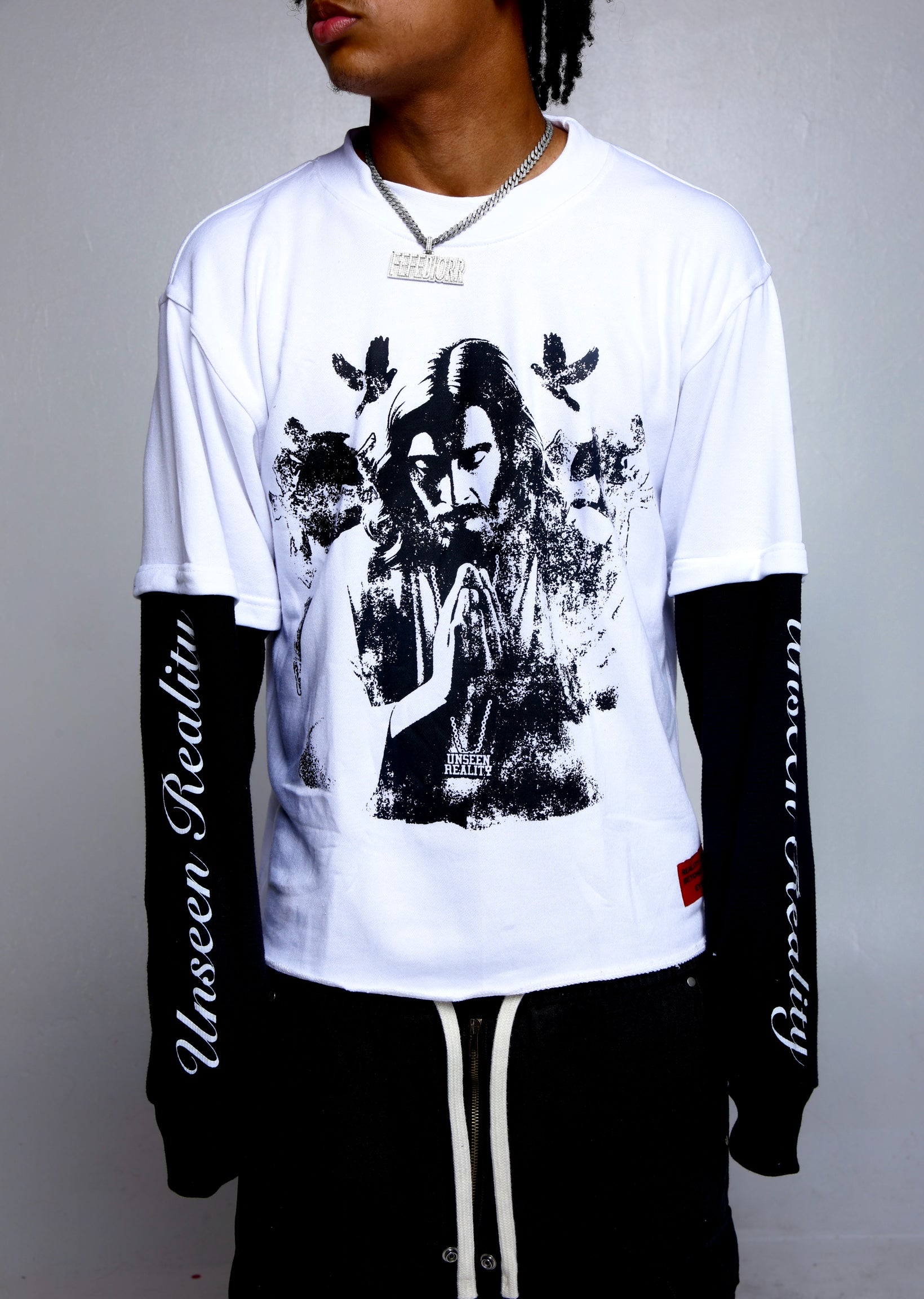 "KEEP THE FAITH" DOUBLE-LAYERED TEE